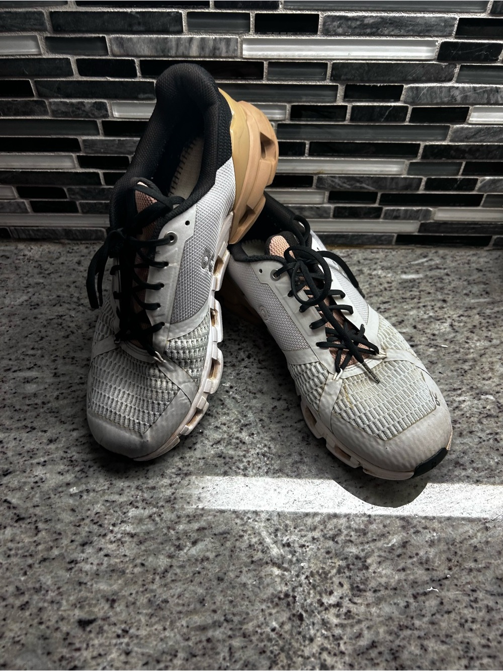 On Cloud Womens Cloudflyer Glacier Rosebrown W/Mesh Athletic Sneakers size 11